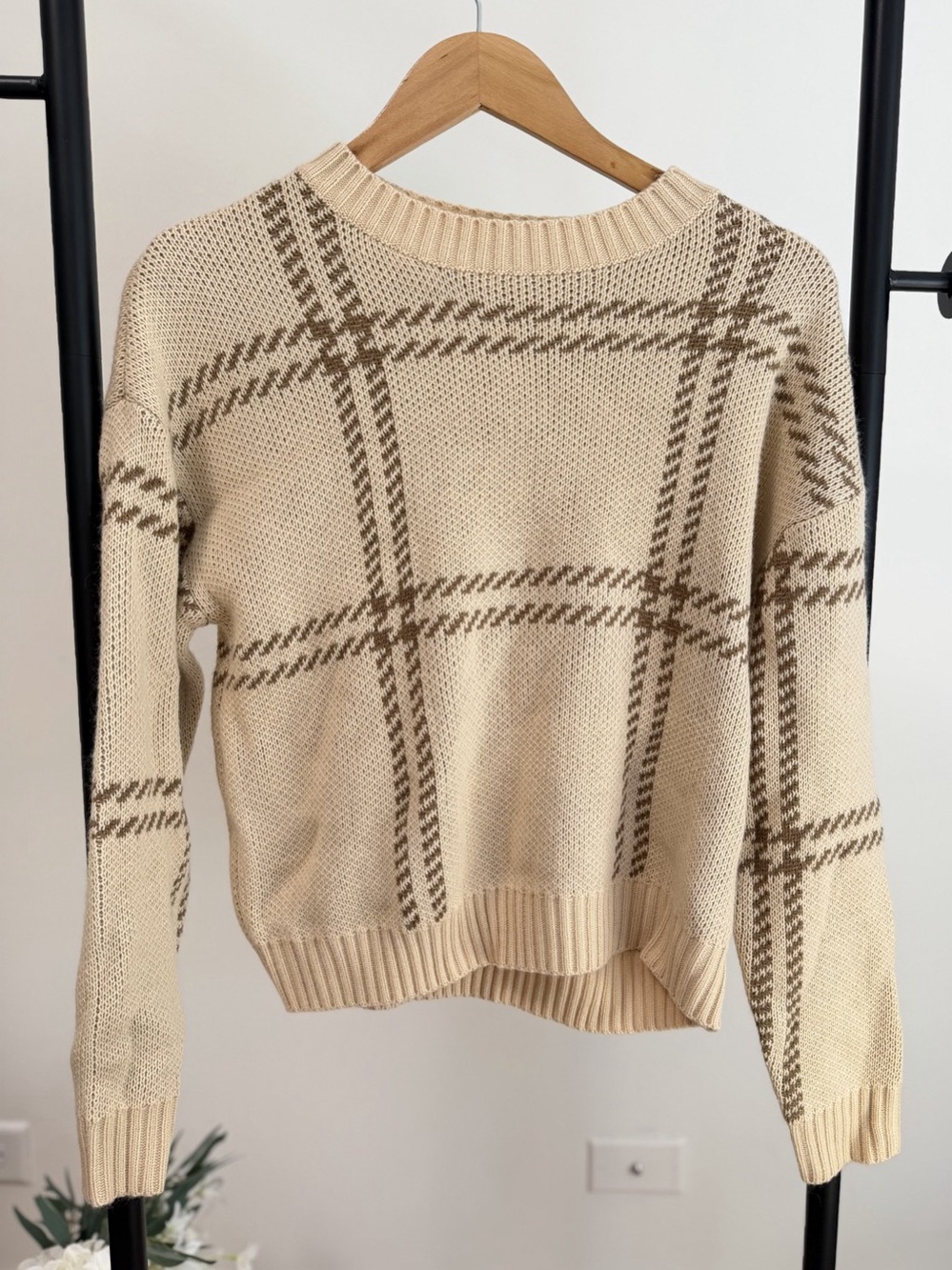 Cream Taupe Brown Plaid Knit Sweater Size S Cozy Preppy Fall